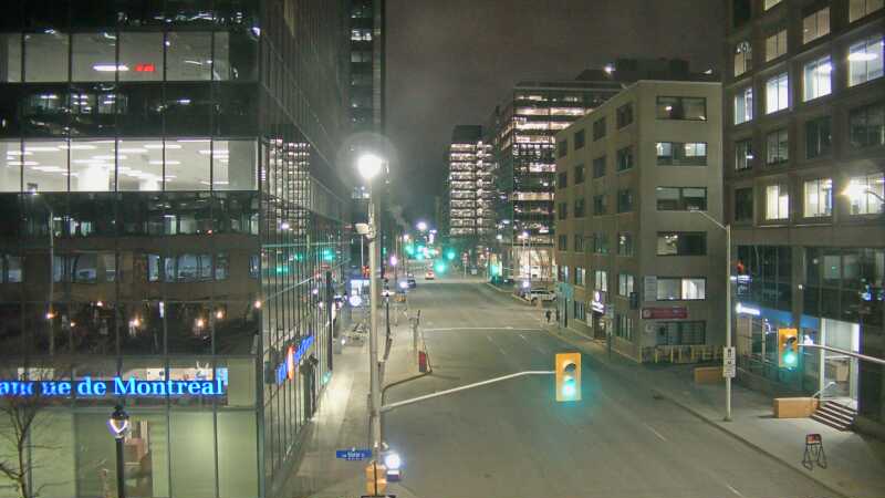 Traffic camera image at 2025-05-09 06:05:42