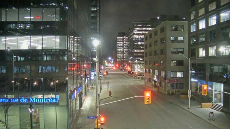 Traffic camera image at 2025-05-09 06:20:51