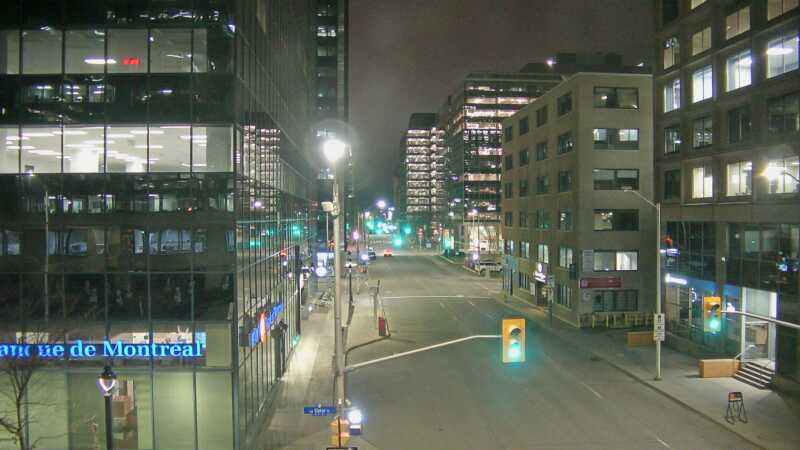 Traffic camera image at 2025-05-09 07:36:26