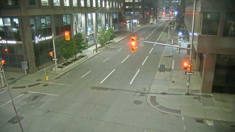 Traffic camera image at 2025-07-07 03:46:45