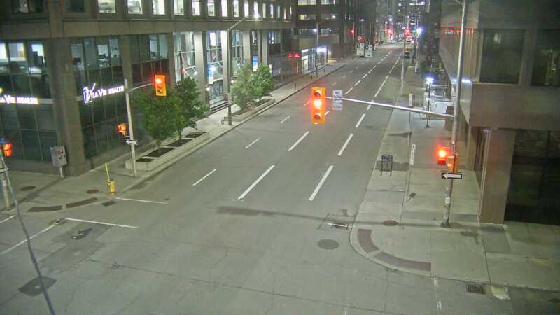 Traffic camera image at 2025-07-07 04:02:59