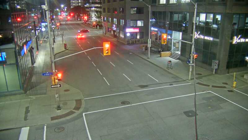Traffic camera image at 2025-07-12 04:05:57