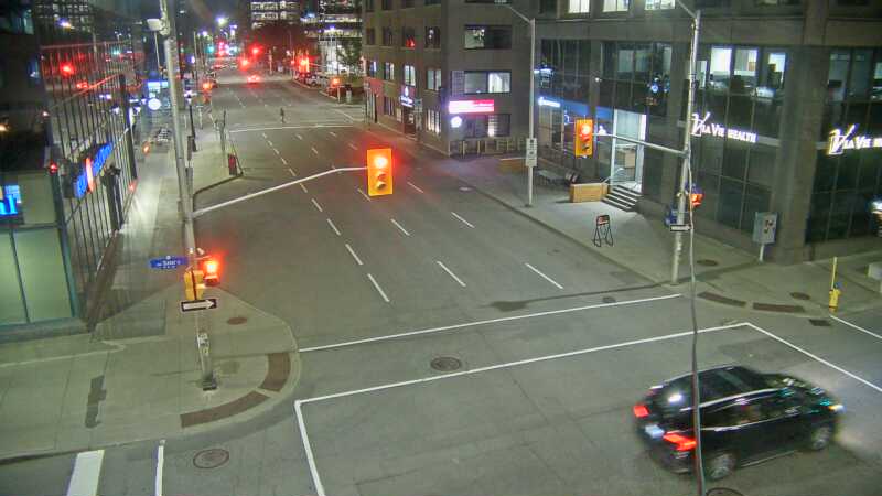 Traffic camera image at 2025-07-12 04:40:52