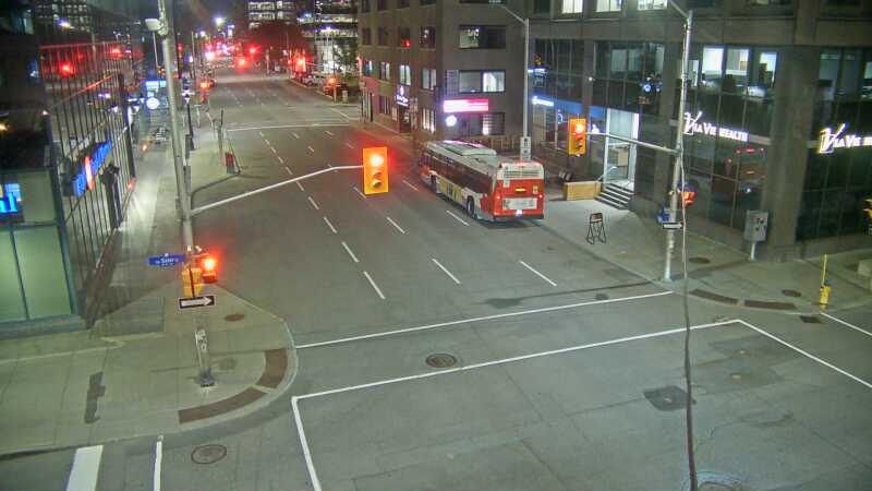 Traffic camera image at 2025-07-12 05:15:57
