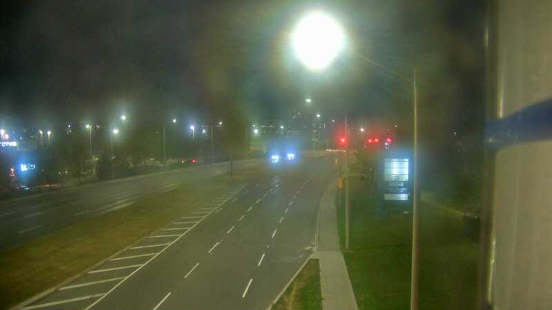 Traffic camera image at 2025-08-04 01:20:53