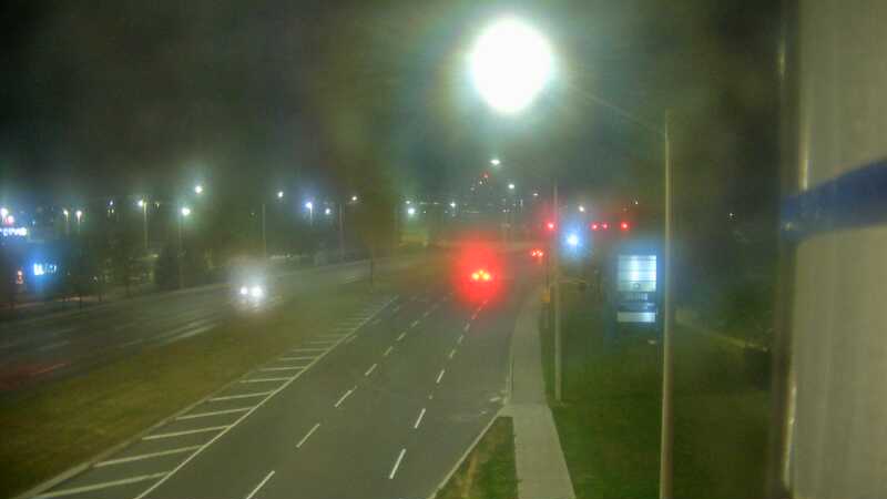 Traffic camera image at 2025-08-04 02:15:54