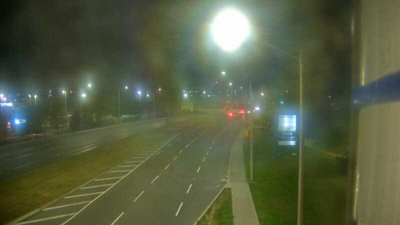 Traffic camera image at 2025-08-04 02:20:56