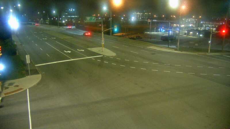 Traffic camera image at 2025-09-18 04:10:57
