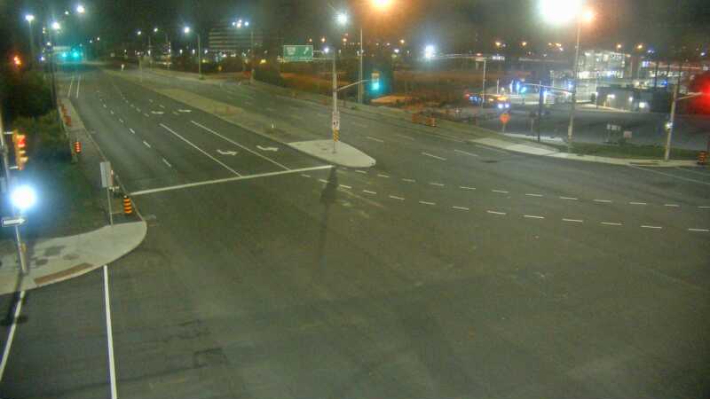 Traffic camera image at 2024-10-16 06:36:14