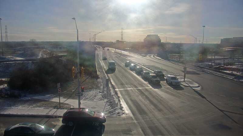 Traffic camera image at 2024-12-21 15:05:51