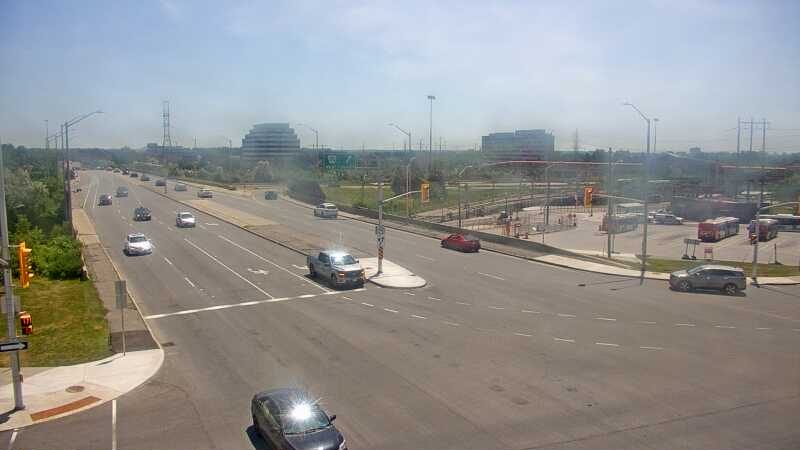 Traffic camera image at 2025-06-30 17:26:20