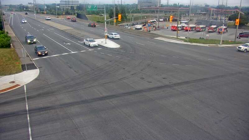 Traffic camera image at 2025-07-31 00:01:02