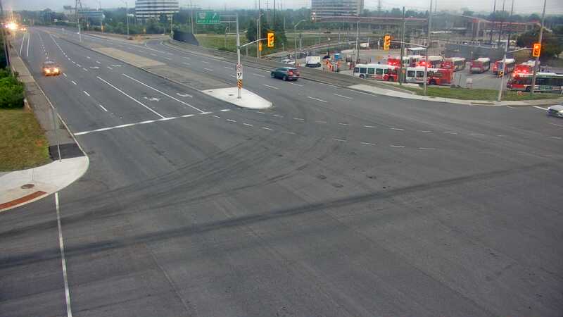 Traffic camera image at 2025-07-31 00:16:01
