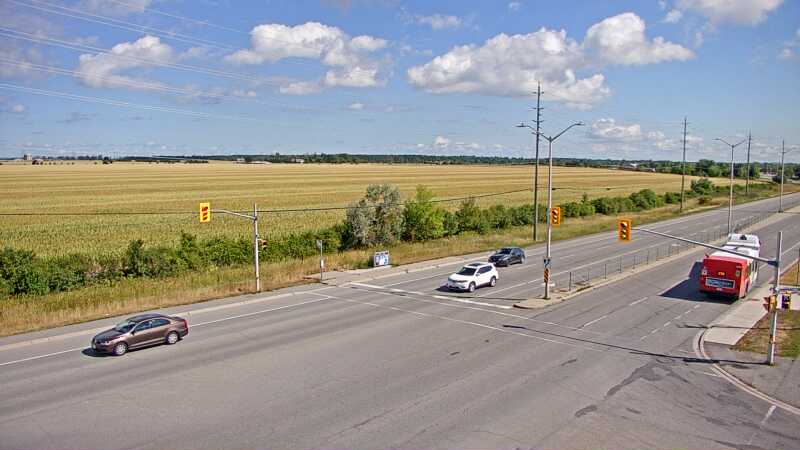 Traffic camera image at 2025-08-24 14:46:03