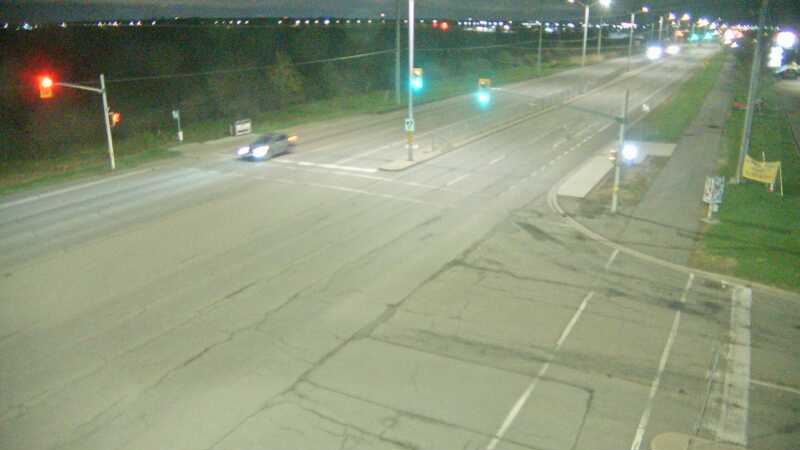 Traffic camera image at 2025-05-09 06:00:45