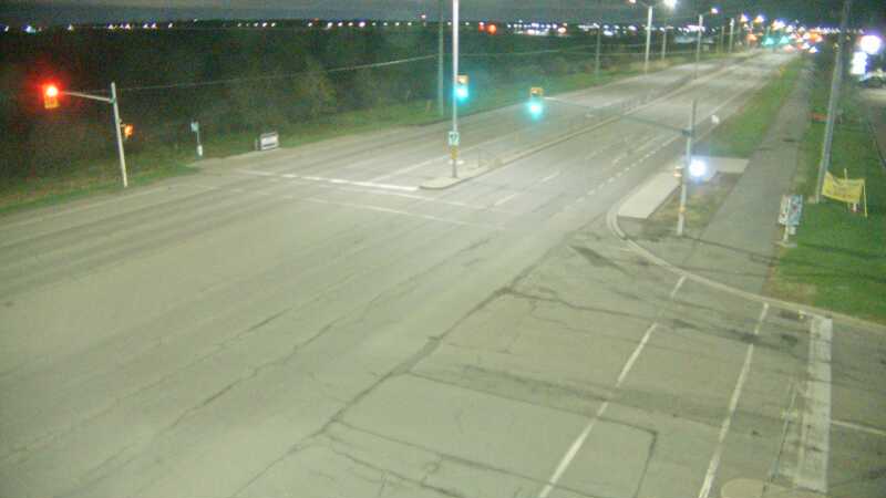 Traffic camera image at 2025-05-09 06:10:42