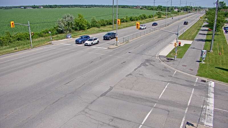 Traffic camera image at 2025-06-30 17:06:08