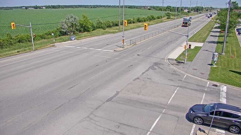 Traffic camera image at 2025-06-30 17:21:11