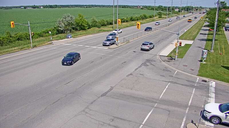 Traffic camera image at 2025-06-30 17:51:03