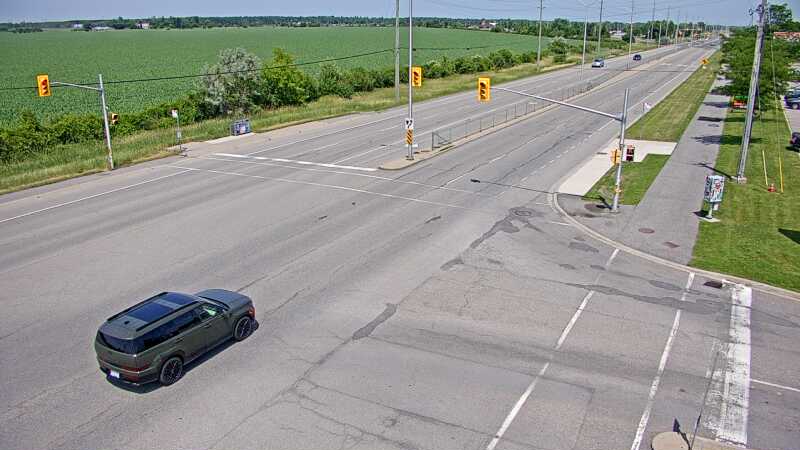 Traffic camera image at 2025-06-30 18:06:05