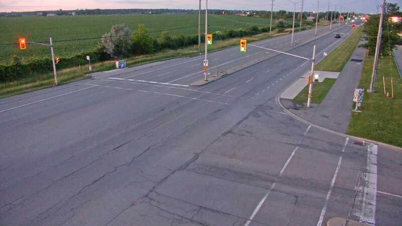 Traffic camera image at 2025-07-04 01:11:00