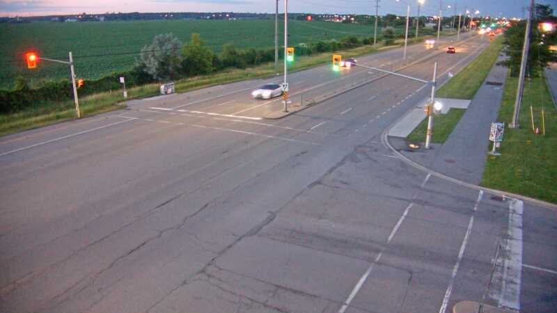 Traffic camera image at 2025-07-04 01:21:02