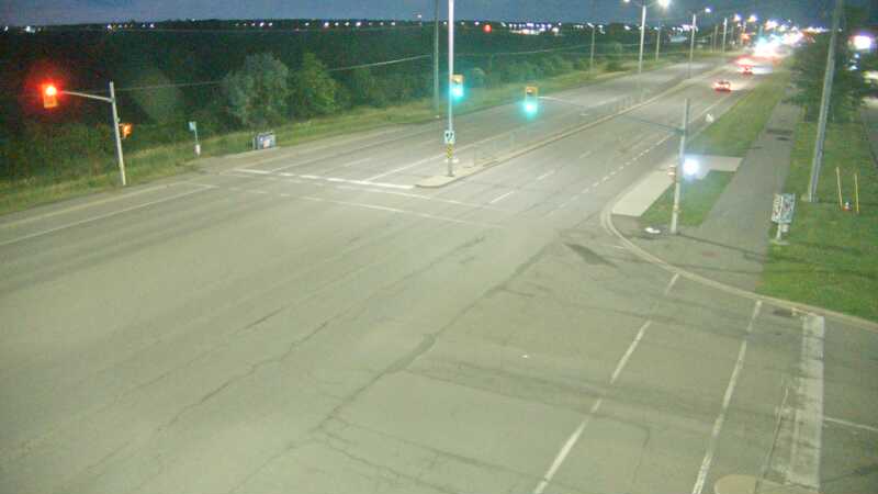 Traffic camera image at 2025-07-04 01:51:00