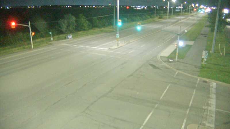 Traffic camera image at 2025-07-04 02:37:40