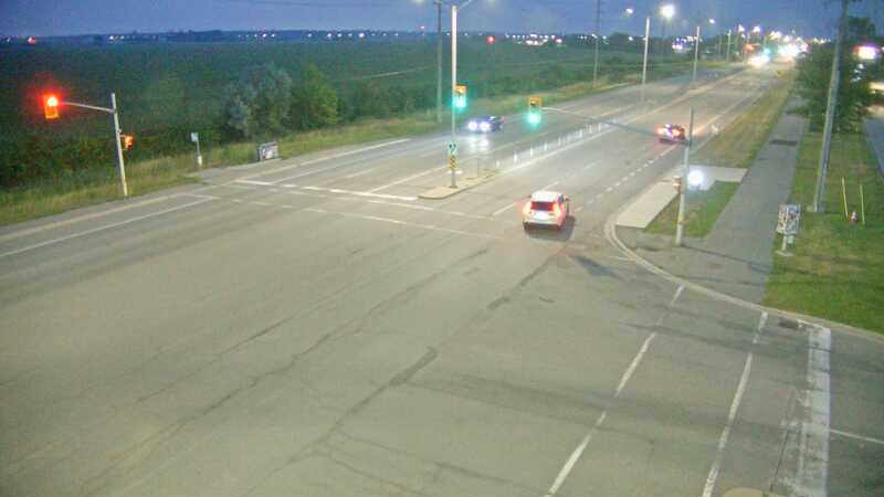 Traffic camera image at 2025-07-31 01:06:08