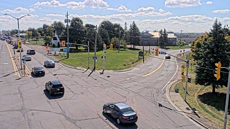 Traffic camera image at 2025-09-14 17:30:57