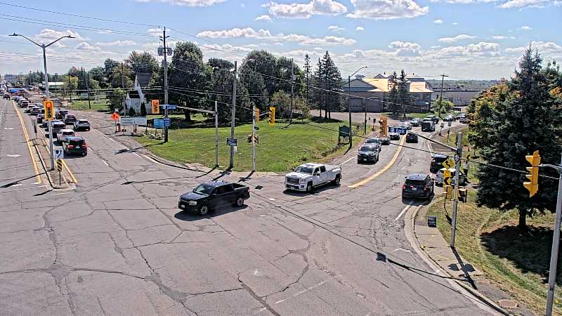 Traffic camera image at 2025-09-14 17:46:07