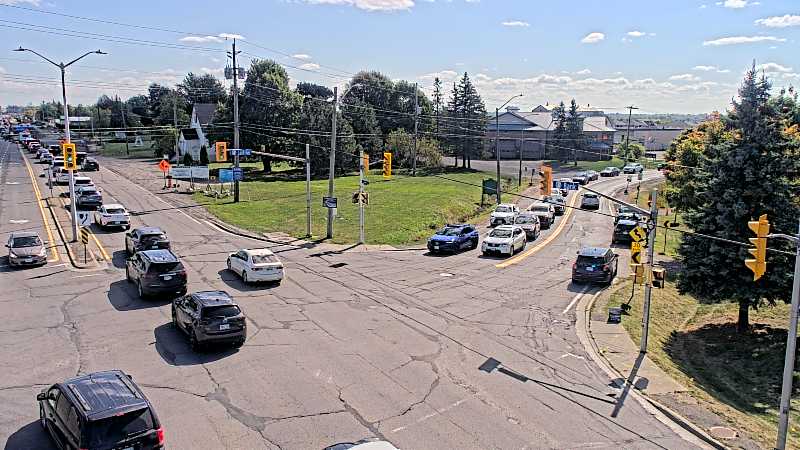 Traffic camera image at 2025-09-14 18:35:58
