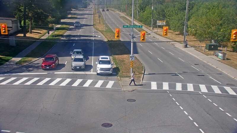 Traffic camera image at 2025-08-24 15:25:11