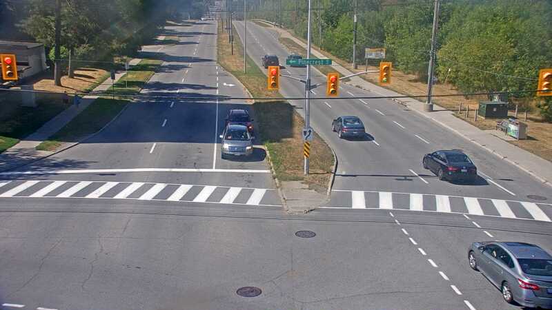 Traffic camera image at 2025-08-24 15:55:11
