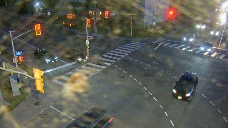 Traffic camera image at 2025-09-01 00:05:10