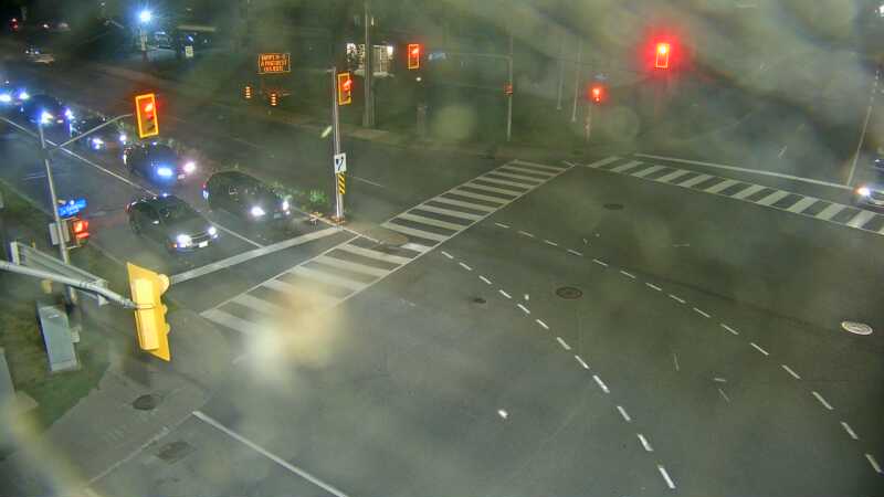 Traffic camera image at 2025-09-01 00:40:10