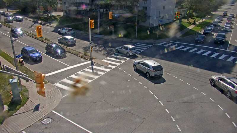 Traffic camera image at 2025-09-14 17:40:10