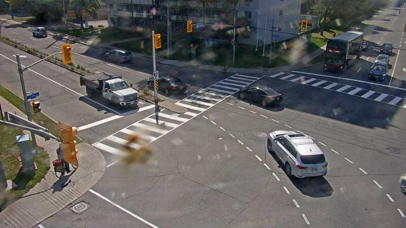 Traffic camera image at 2025-09-14 17:45:12
