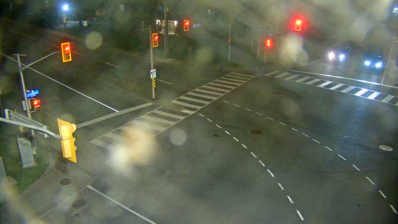 Traffic camera image at 2025-09-16 02:00:13