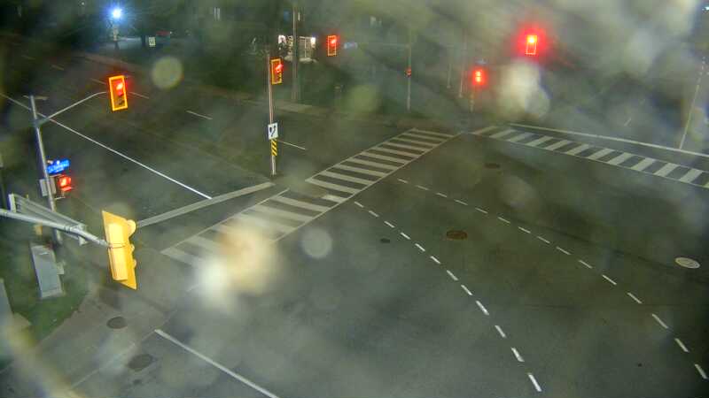Traffic camera image at 2025-09-16 02:15:11