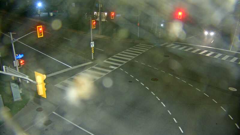 Traffic camera image at 2025-09-16 03:00:09