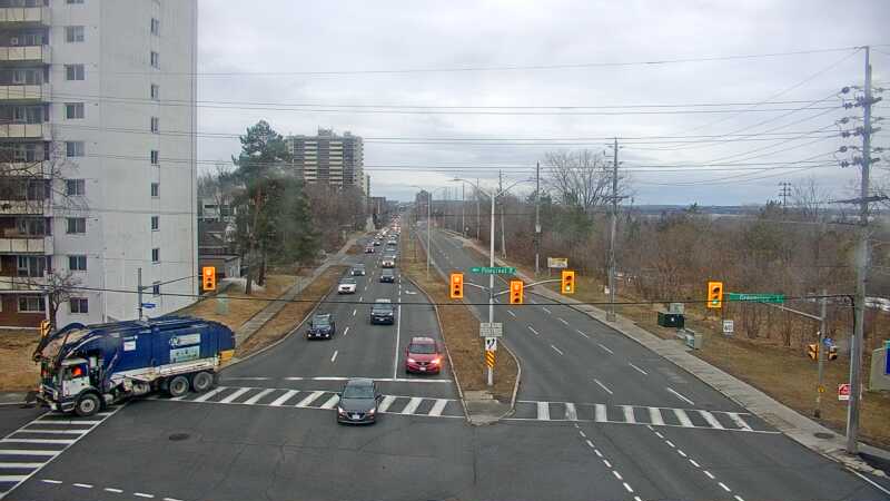 Traffic camera image at 2025-03-25 12:15:08