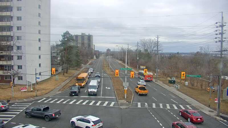 Traffic camera image at 2025-03-25 12:25:08