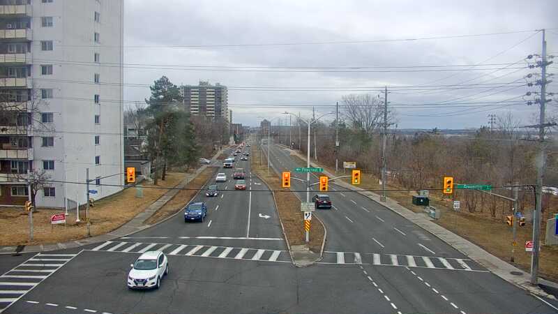 Traffic camera image at 2025-03-25 12:30:09