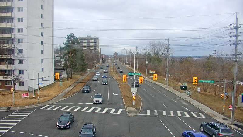 Traffic camera image at 2025-03-25 12:36:51