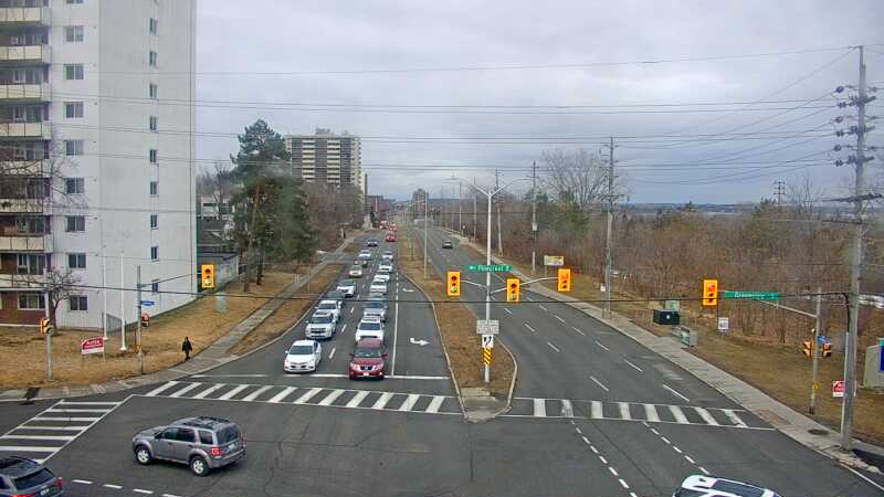 Traffic camera image at 2025-03-25 12:40:11