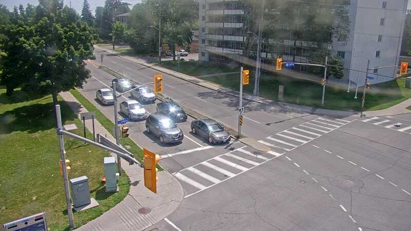 Traffic camera image at 2025-06-30 18:15:10
