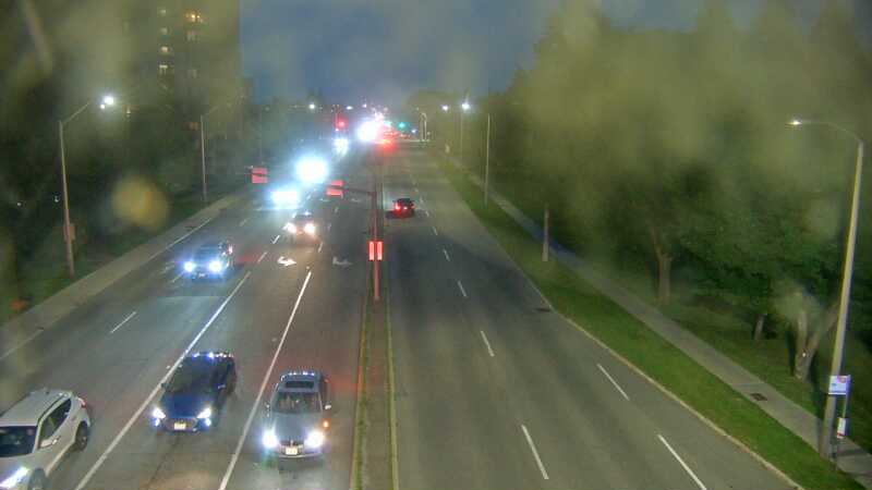 Traffic camera image at 2025-07-06 01:30:24