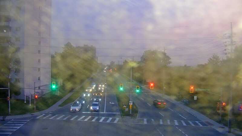 Traffic camera image at 2025-07-31 00:40:11