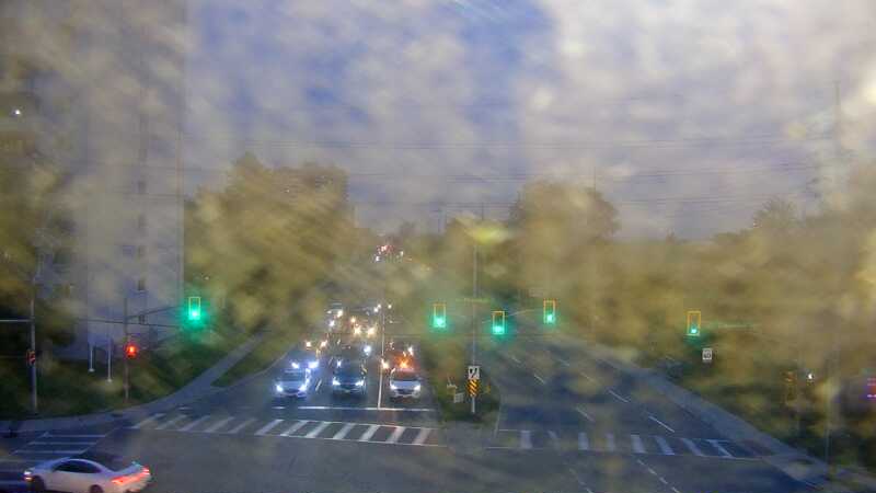 Traffic camera image at 2025-07-31 00:45:12